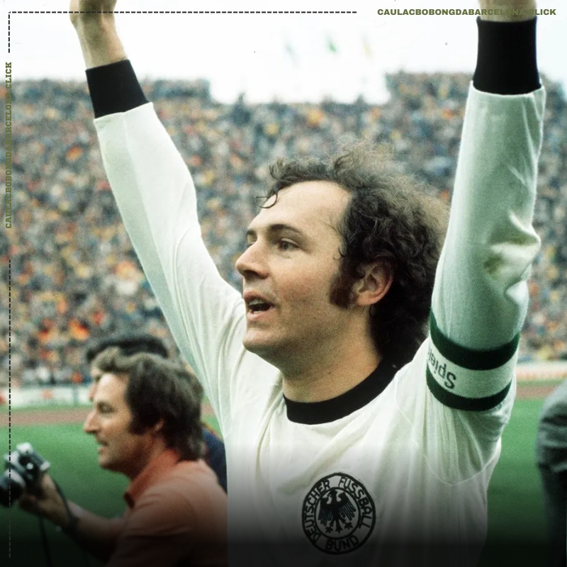 Franz Beckenbauer được coi là một trong những hậu vệ bóng đá xuất sắc nhất mọi thời đại