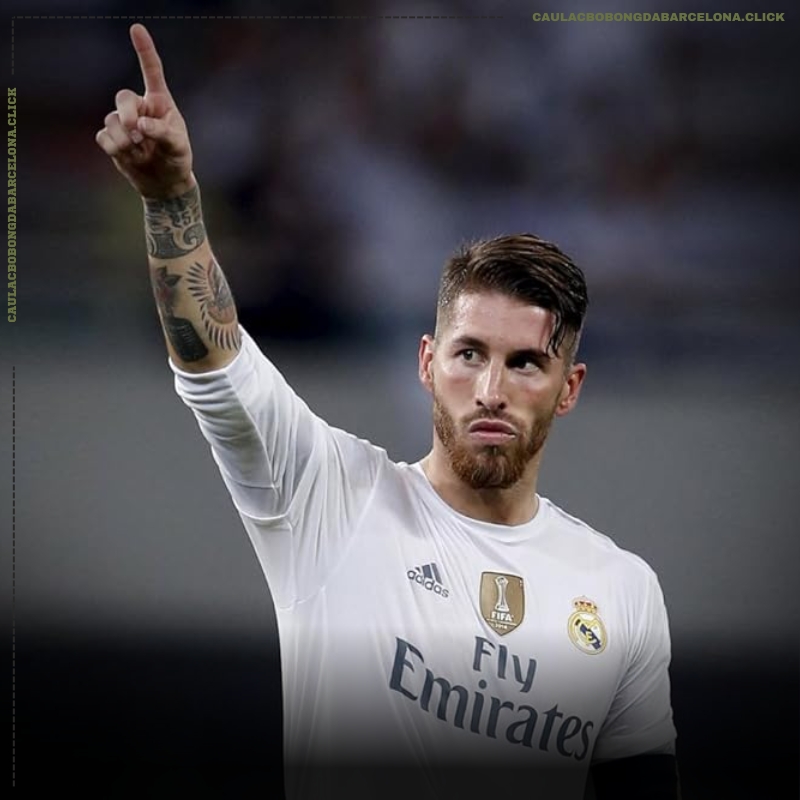 Hậu vệ xuất sắc nhất thế giới Sergio Ramos